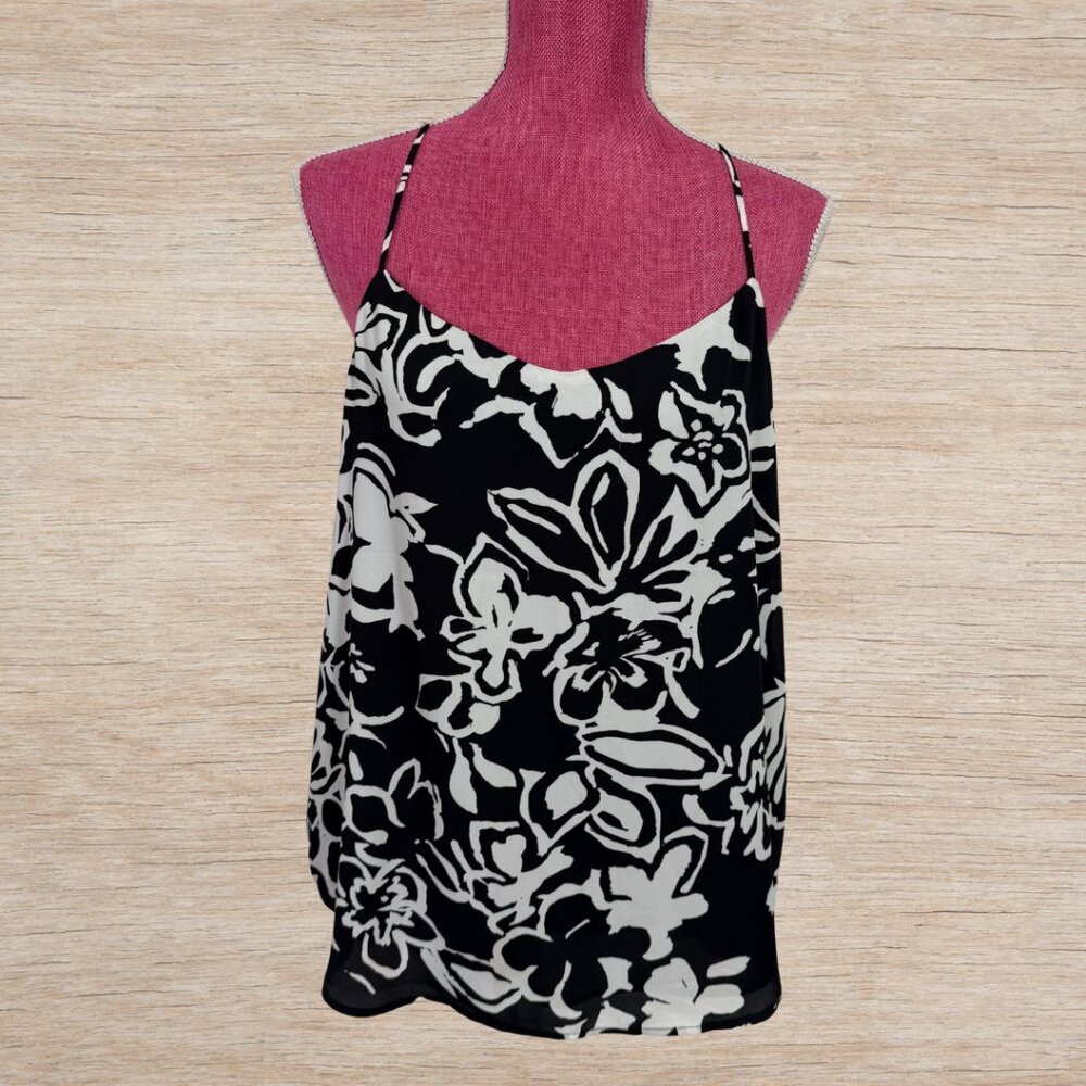 Loft Black & White Chiffon Floral Print Racerback Tank Top Blouse Size Medium